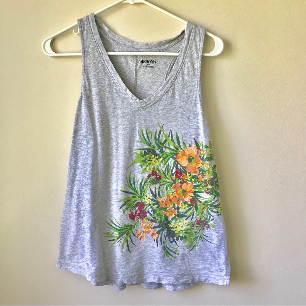 DONATING 8/1! | Merona | tropical racerback tank